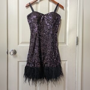 GUESS Purple Sequin Cocktail Dress w/ Black Feather Trim Size 6